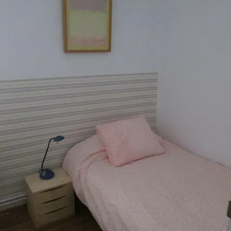 Plaza Maria Cristina Apartment